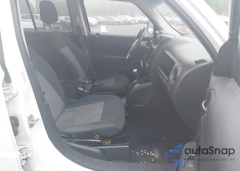 2011 Jeep Patriot Sport из США, поврежденный, VIN 1J4NF1GB1BD202448